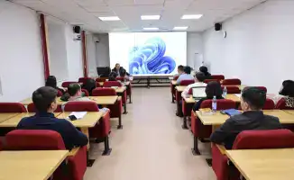 Члены Высшего Судебного Совета провели гостевые лекции для магистрантов Академии правосудия