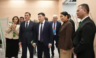 Активное развитие управленческих навыков директоров школ в Туркестане: почти 800 участников на региональном интенсиве