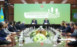 Государственные награды сельхозтоваропроизводителям Шымкента от Айдарбека Сапарова