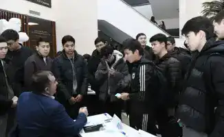 Ярмарка вакансий для молодежи в Астане