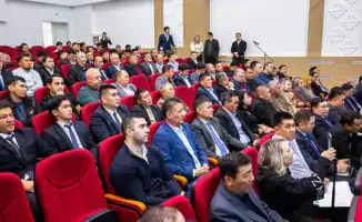 Вице-министр транспорта Максат Калиакпаров обсудил с жителями Алматинской области проблемы дорог и общественного транспорта