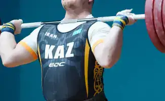 Казахстанский тяжелоатлет Артем Антропов завоевал бронзовую медаль на VI Играх исламской солидарности