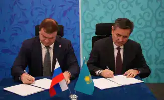 Подписание меморандума о сотрудничестве между Восточно-Казахстанской и Омской областями на международном форуме