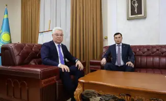 Встреча посла Казахстана в Узбекистане с председателем Комитета индустрии туризма: обсуждение новых авиарейсов и привлечение туристов