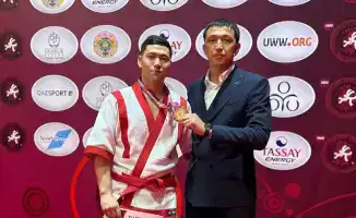 Кәрім Асылжан чемпион Азии по қазақ күресі Туркестан
