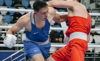 Султанбек Айбарулы из Казахстана уверенно вышел в финал Кубка мира в Индии