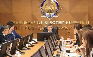 Обсуждение налоговой реформы на круглом столе с бухгалтерами: шаг к улучшению взаимодействия с налогоплательщиками