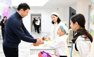 Дархан Сатыбалды укрепляет культурное и образовательное развитие Алматы через визиты в ключевые учреждения