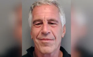 Документы по делу Эпштейна рассекретят: Трамп подписал закон