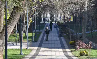 Рабочий объезд акима Алматы Дархана Сатыбалды в Ауэзовском районе