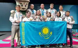 Казахстанские тяжелоатлеты: 11 медалей и звездный путь!