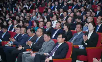 Халықаралық инвестициялық форумда Түркістан облысы экономикасына 432,2 млрд теңге тартатын 7 меморандум