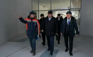 Аким области Берик Уали проверил ход строительства Дворца школьников в Семее