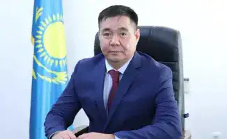 Экс-аким двух районов Мангистауской области арестован за вождение в нетрезвом виде, а бывший аким Тупкараганского и Мунайлинского районов Рахат Елтизаров привлечен к административной ответственности.