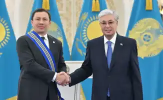 Токаев и Головкин: Встреча чемпионов, где кулаки встречаются с мечтой