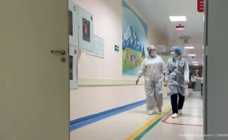 Казахстан выделяет 25 миллиардов тенге на бонусы для врачей: что дальше с зарплатами?