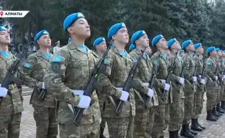 Новая волна патриотизма: новобранцы президентского полка 'Батыр' принимают присягу в Алматы