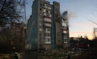 Новый мирный план по Украине: Путь к свету сквозь тьму войны