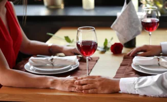 В Алматы вынесли приговор мужчине, обманувшему несколько женщин, обещая женитьбу и оформляя на них кредиты на миллионы тенге.