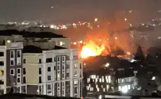 Пожар в жилом доме в районе 'Компота' Алматы