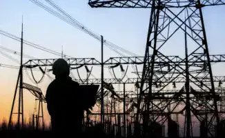 Алматы в снегу: районы без света из-за непогоды