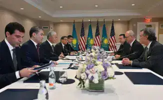 Токаев и John Deere: Сеем семена локализации для урожая аграрного будущего Казахстана