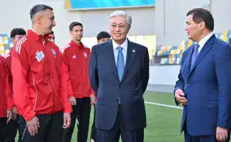 Президент Казахстана Токаев открыл новый футбольный стадион в Кызылорде на 11 тысяч зрителей