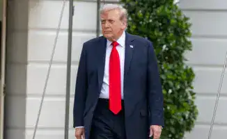 Трамп требует расследовать связи Эпштейна с демократами