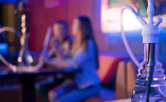 В Министерстве внутренних дел Казахстана прокомментировали слухи о возможном смягчении запрета на кальяны и вейпы, однако официальной реакции на эти слухи не последовало.