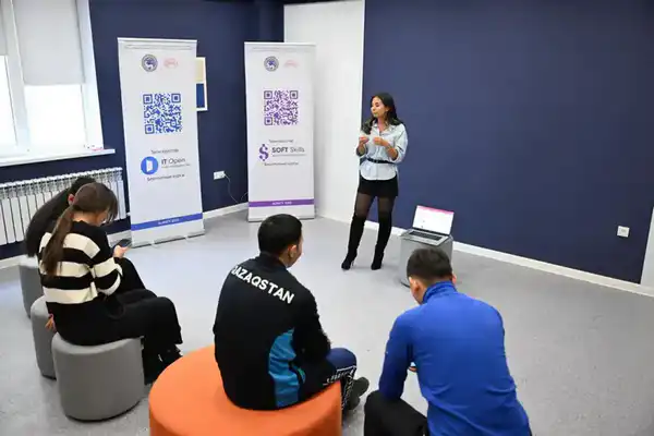 Аким Алматы сообщил о развитии социальной инфраструктуры и расширении возможностей для молодежи (2)