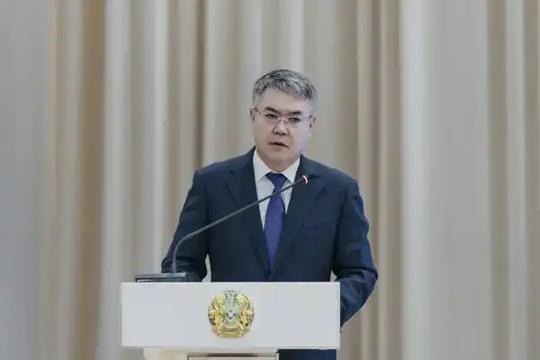 Состоялась отчётная встреча акима Атырауской области с жителями города Атырау (6)