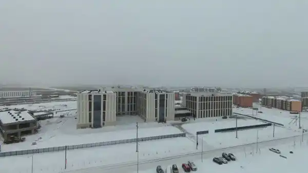 В Косшы завершается строительство поликлиники на 1000 посещений в сутки (9)