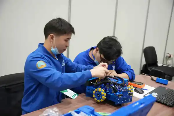 WorldSkills Kazakhstan 2025: первый день чемпионата профессионального мастерства в Астане прошёл на высоком уровне (4)