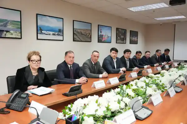 Награждение сотрудников по итогам аудита ИКАО по авиационной безопасности (2)