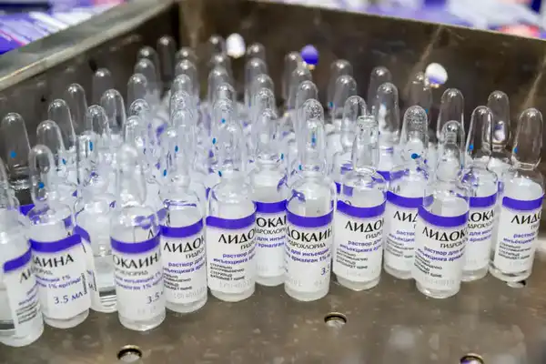 МИНЗДРАВ: ЗАФИКСИРОВАНО СНИЖЕНИЕ ЦЕН НА ЛЕКАРСТВА В АПТЕКАХ В СРЕДНЕМ НА 12% (4)