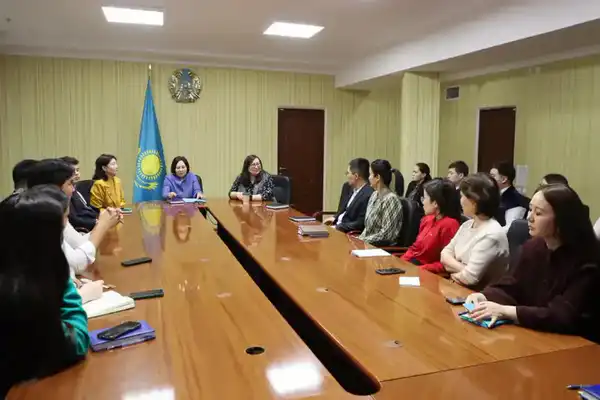 В МКИ обсудили формирование этичной и безопасной рабочей среды (3)