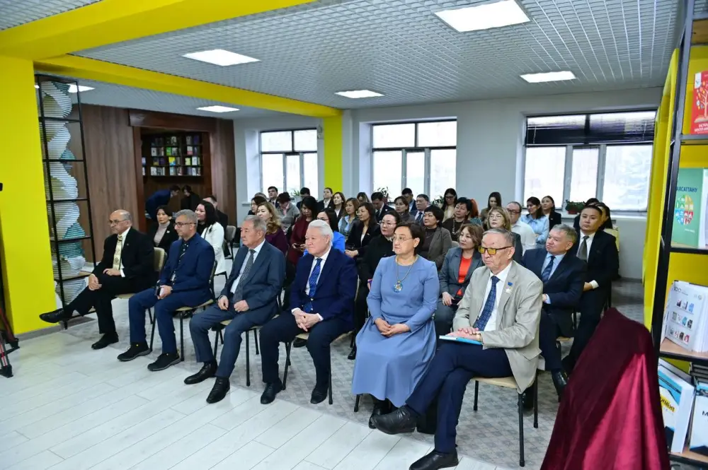 В Казахстане впервые открылся Международный центр развития исследовательских компетенций (4)