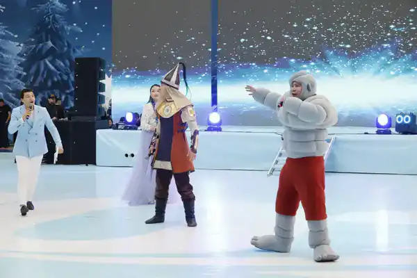 Полный чудес Новый год: в Жетісу на Президентской елке детей порадовал искусственный интеллект (6)