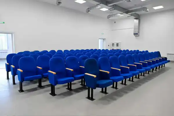 В селе Камышенка Бородулихинского района открылся клуб на 100 мест (3)