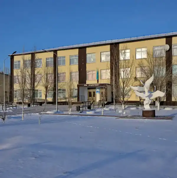 Аким Павлодарской области Асаин Байханов совершил рабочую поездку в Баянаульский район, где оценил ход реализации ключевых инфраструктурных, проектов (10)