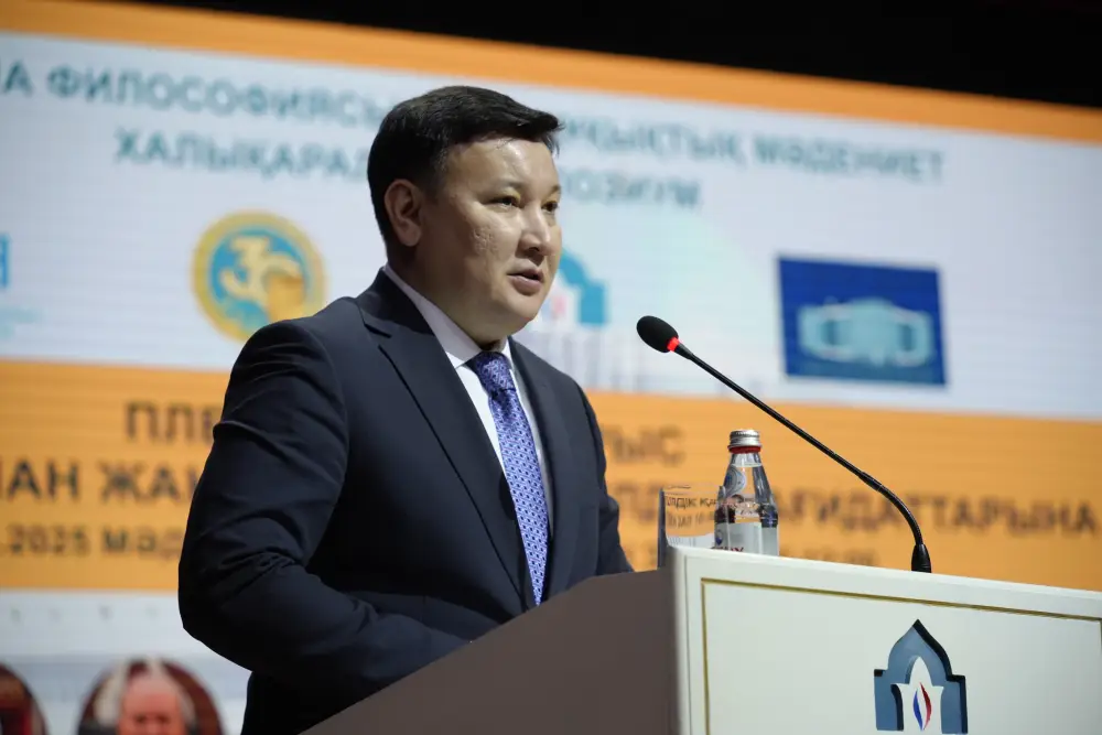 Международный симпозиум «Философия Великой степи и правовая культура» в Туркестане объединил более 300 участников (4)