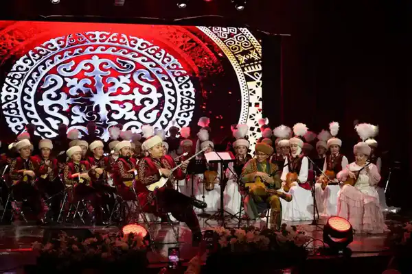 В Мангистау состоялся гала-концерт, посвящённый 50-летию областной филармонии (10)