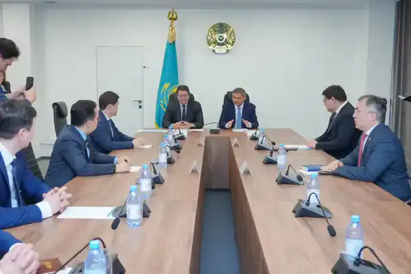 Казахстан расширяет подготовку кадров для атомной энергетики по программе «Болашак» (2)