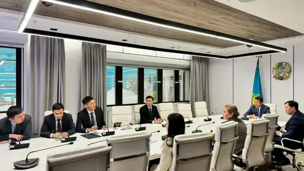 Айдарбек Сапаров провел личный прием граждан (3)