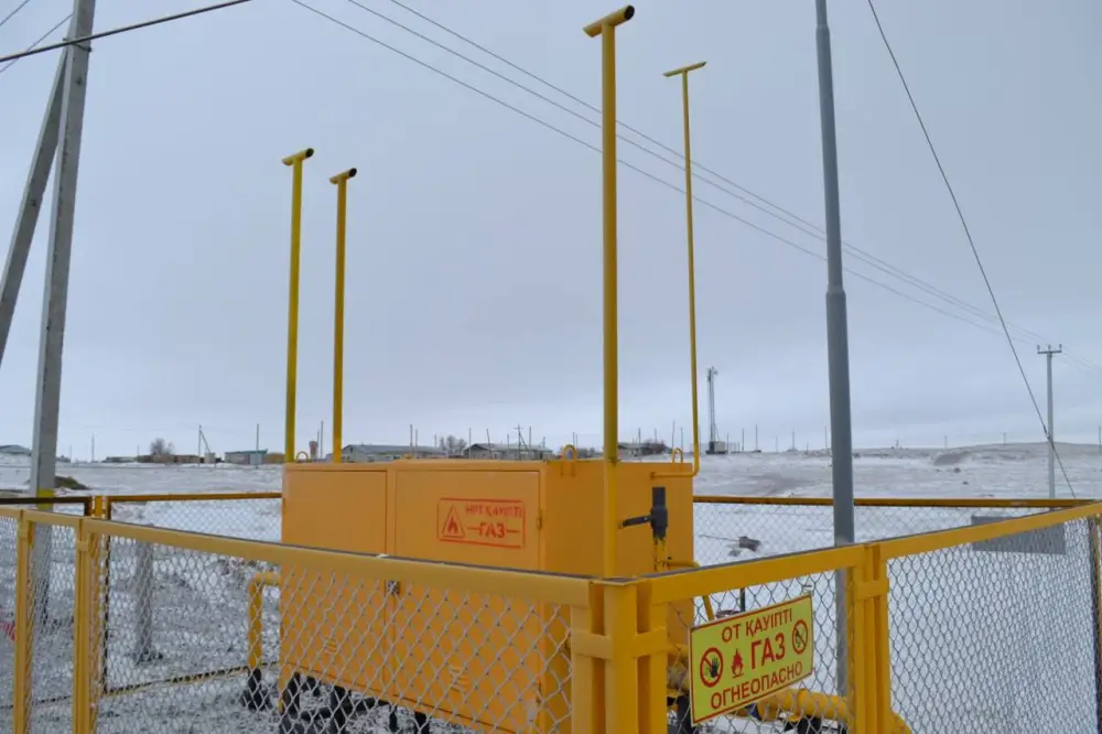 В трех селах Шалкарского района дали газ (3)