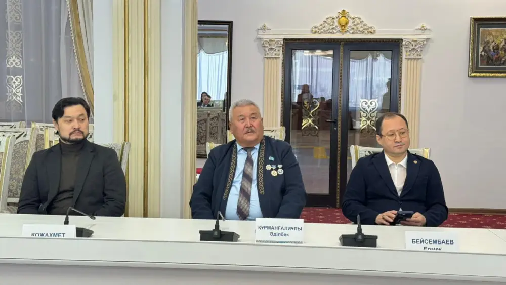 Творчество Мыржакыпа Дулатулы обсудили в Астане (2)