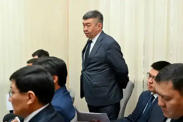 Аким области провел личный прием жителей города Семей (5)