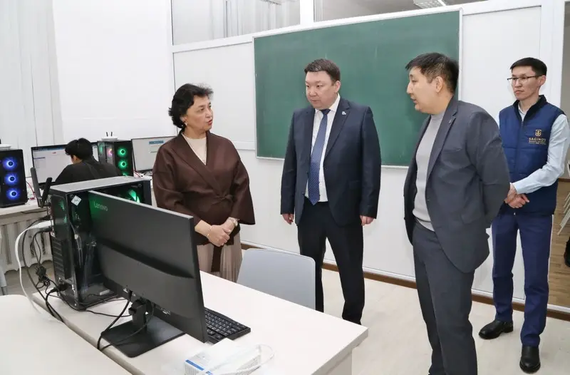 Карагандинские студенты будут учиться киберзащите на оборудовании мирового уровня (4)