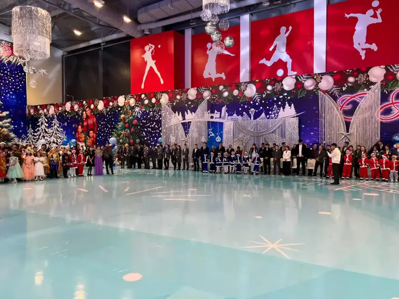 Чудесный праздник, проложивший путь к мечтам: в Алматинской области прошла новогодняя елка Президента (5)