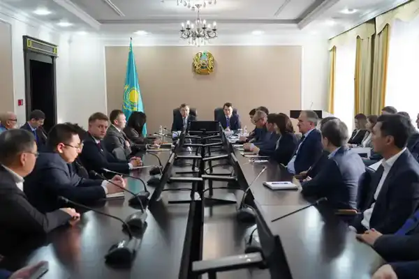 Ермек Кенжеханұлы провел встречу с населением Акмолинской области (7)